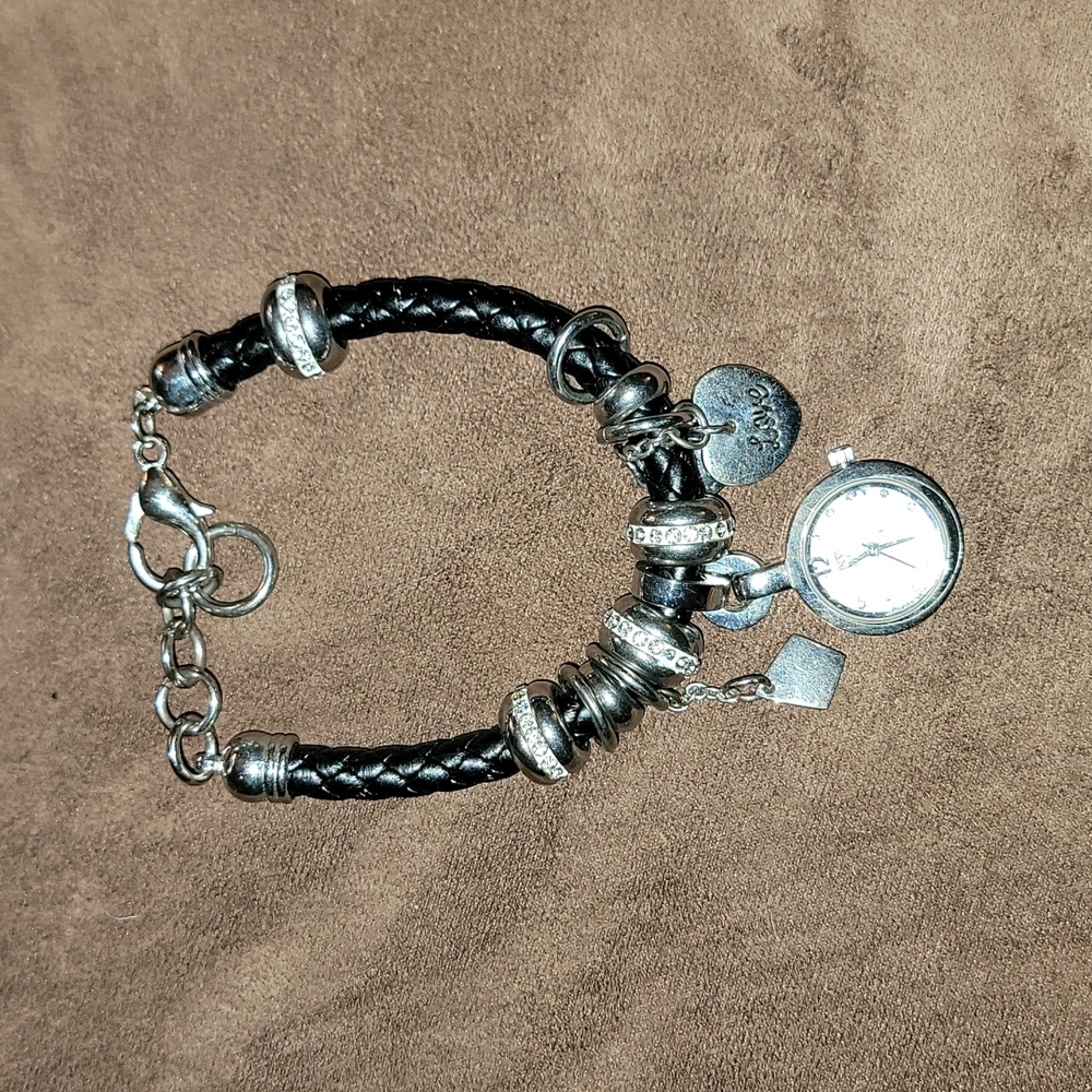 New York & Company Bracelet watch